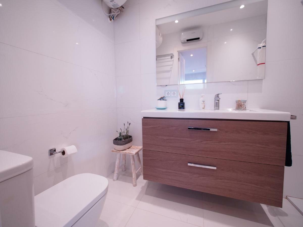 Seafront Apartment In Palamós Exteriér fotografie